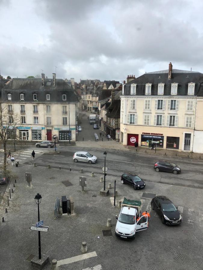 Ferienwohnung Saint Bonnet Bourges Exterior foto